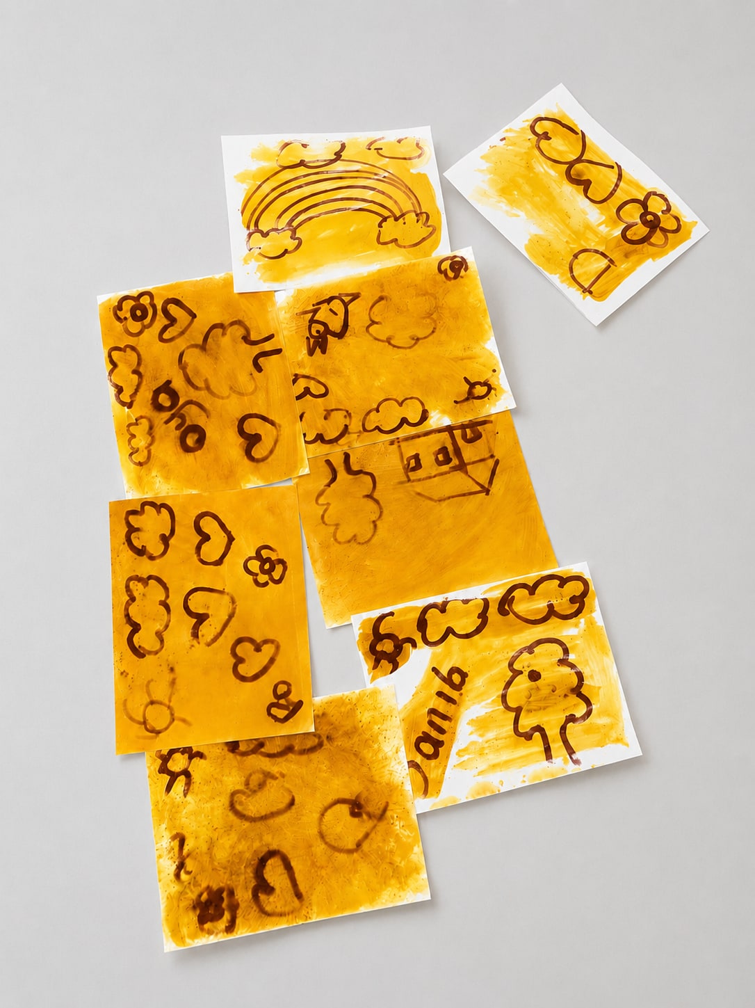 Turmeric and baking soda magic art